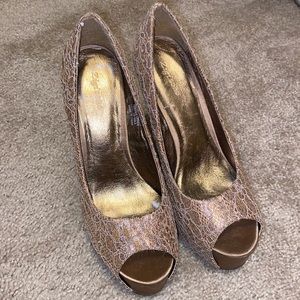 Gold lace heels